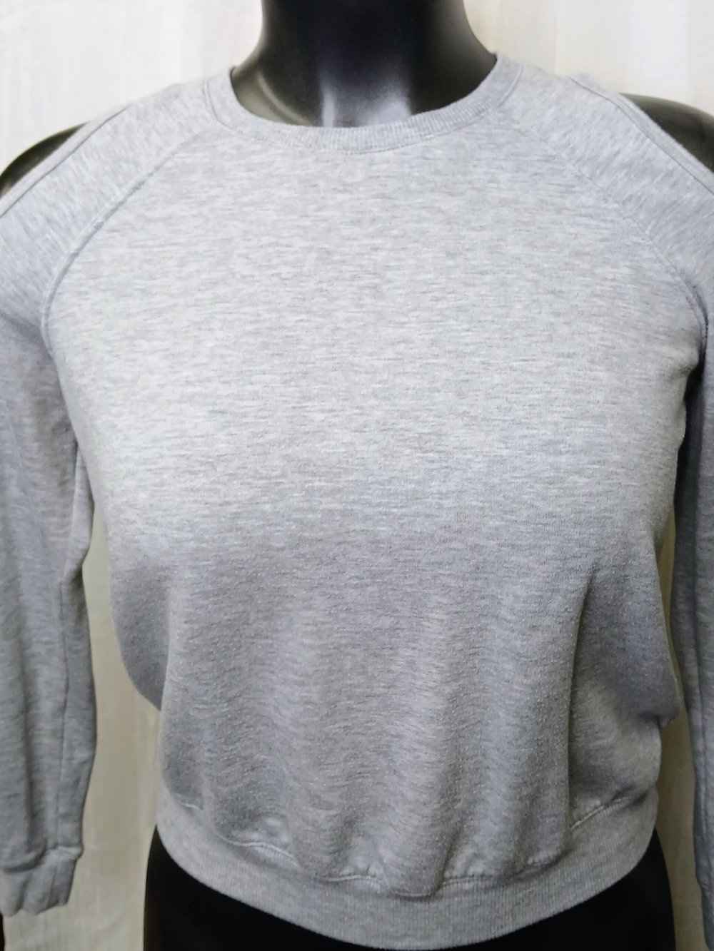 JoyLab Light Gray Crewneck Sweatshirt